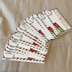 Set of 25 Santa’s Workshop Christmas gift tags